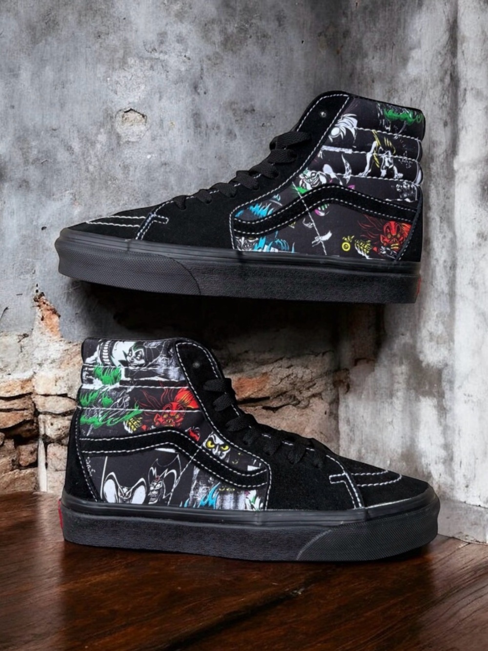 Vans Villains Special Edition Disney Sk8-Hi Sneakers - Picture 5 of 15
